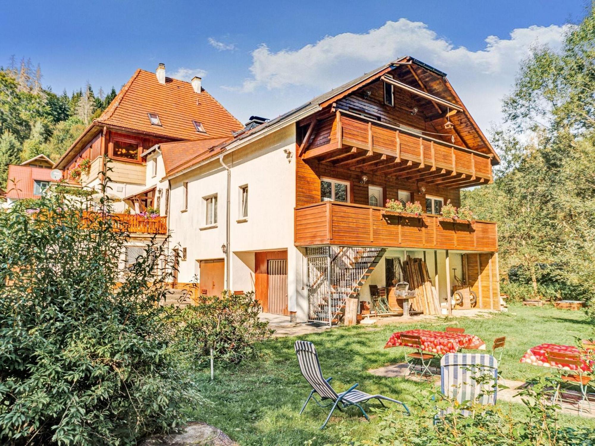 Apartment In Heubach In The Forest Giessubel Ngoại thất bức ảnh